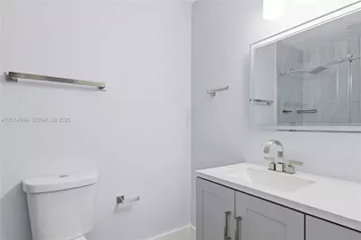 4690 S Fountains Dr S, Lake Worth, FL 33467 - Photo 12
