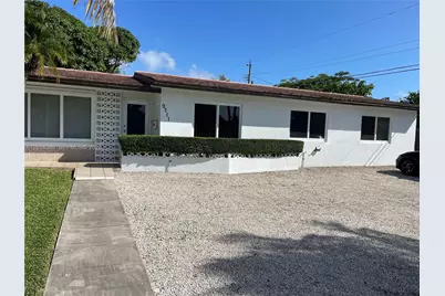 9711 SW 162nd St, Miami, FL 33157 - Photo 1
