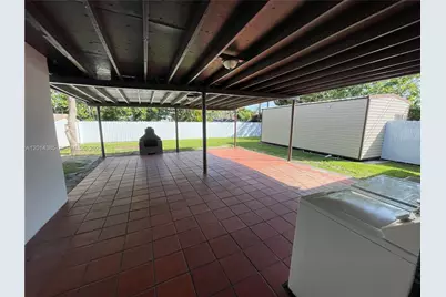 9711 SW 162nd St, Miami, FL 33157 - Photo 20
