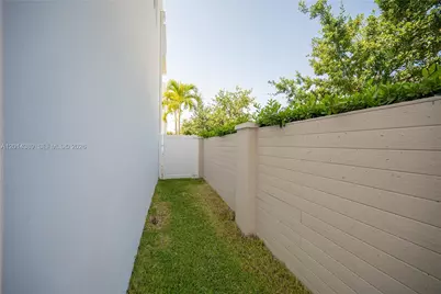 10381 NW 67th Ter, Doral, FL 33178 - Photo 74