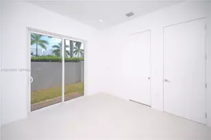10381 NW 67th Terrace, Doral, FL 33178 - Photo 30
