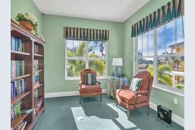 5035 Fairways Cir #305, Vero Beach, FL 32967 - Photo 28