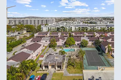 8005 Lake Dr #408, Doral, FL 33166 - Photo 4