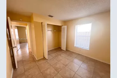 3737 Mil Lake Cir #3737, Greenacres, FL 33463 - Photo 6