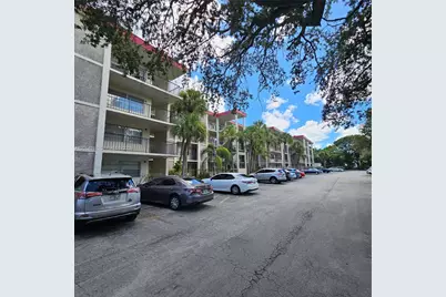 3070 NW 48th Ter #104, Lauderdale Lakes, FL 33313 - Photo 20