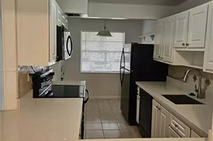 3070 NW 48th Terrace, Lauderdale Lakes, FL 33313 - Photo 4