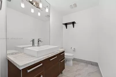 253 NE 2nd St #424, Miami, FL 33132 - Photo 6