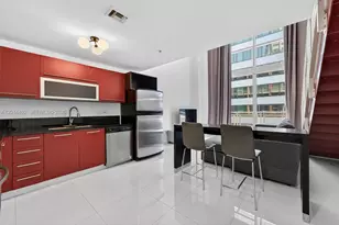 253 NE 2nd St, Miami, FL 33132 - Photo 2
