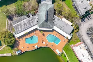 1401 NE Miami Gardens Dr, Miami, FL 33179 - Photo 2