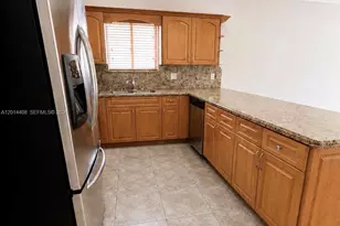 16347 NW 88th Pl, Miami Lakes, FL 33018 - Photo 4