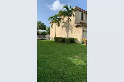 8879 SW 227th Ter, Cutler Bay, FL 33190 - Photo 2