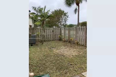 8879 SW 227th Ter, Cutler Bay, FL 33190 - Photo 18