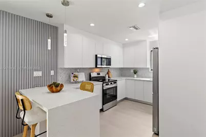 10 NW 100th St, Miami Shores, FL 33150 - Photo 20