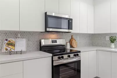 10 NW 100th St, Miami Shores, FL 33150 - Photo 28