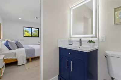 10 NW 100th St, Miami Shores, FL 33150 - Photo 10