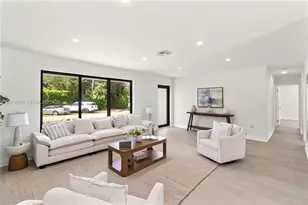 10 NW 100th St, Miami Shores, FL 33150 - Photo 26
