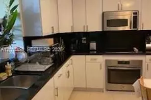 3300 NE 190th St, Aventura, FL 33180 - Photo 4