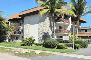 7477 SW 82nd St, Miami, FL 33143 - Photo 2