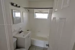 1270 NE 139th St, North Miami, FL 33161 - Photo 6