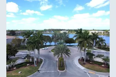 5025 Wiles Rd #105, Coconut Creek, FL 33073 - Photo 1