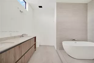 1501 SW 21st St, Miami, FL 33145 - Photo 16