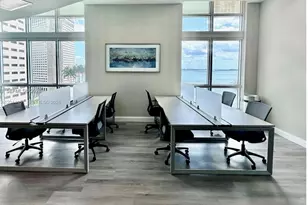 300 S Biscayne Blvd, Miami, FL 33131 - Photo 28