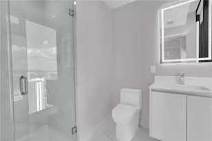 24th St Street 700 NE, Miami, FL 33137 - Photo 24