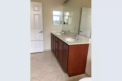 8879 SW 227th Ter, Cutler Bay, FL 33190 - Photo 24