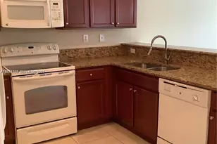 8879 SW 227th Terrace, Cutler Bay, FL 33190 - Photo 10