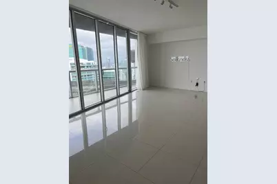 475 Brickell Ave #5508, Miami, FL 33131 - Photo 4