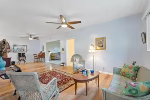2638 E Gately Dr E, West Palm Beach, FL 33415 - Photo 16