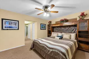 9261 SW 55th St, Cooper City, FL 33328 - Photo 10