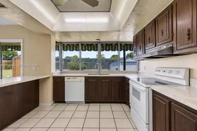 9261 SW 55th St, Cooper City, FL 33328 - Photo 20