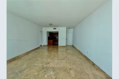 1331 Brickell Bay Dr #1006, Miami, FL 33131 - Photo 8