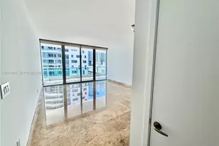 1331 Brickell Bay Dr, Miami, FL 33131 - Photo 4