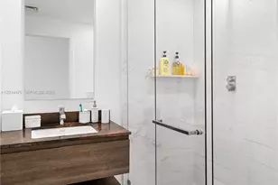 360 Ocean Dr, Key Biscayne, FL 33149 - Photo 16