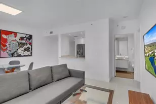 185 SE 14th Terrace, Miami, FL 33131 - Photo 10