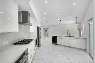 711 Sunset Dr, Coral Gables, FL 33143 - Photo 14