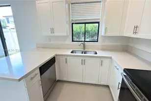 3469 W 106th St, Hialeah, FL 33018 - Photo 18
