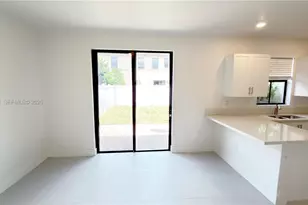 3469 W 106th St, Hialeah, FL 33018 - Photo 14