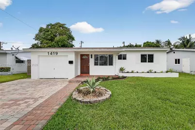 1419 Harding St, Hollywood, FL 33020 - Photo 1