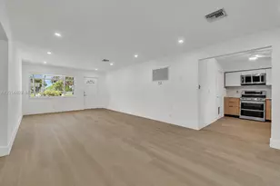 1419 Harding St, Hollywood, FL 33020 - Photo 4