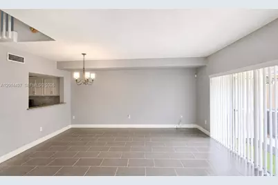 11840 SW 99th St #11840, Miami, FL 33186 - Photo 4