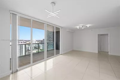 1250 S Miami Ave #2501, Miami, FL 33130 - Photo 8