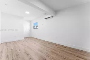 9720 NW 24th Pl, Sunrise, FL 33322 - Photo 10