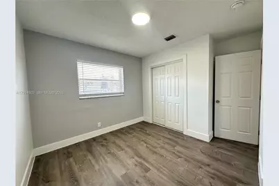 3660 NE 11th Ave #5, Oakland Park, FL 33334 - Photo 24