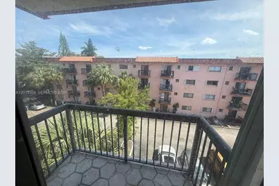 5400 W 21st Ct #403, Hialeah, FL 33016 - Photo 16