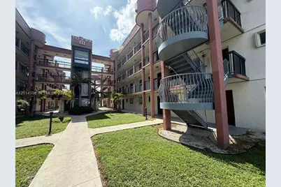 5400 W 21st Ct #403, Hialeah, FL 33016 - Photo 2