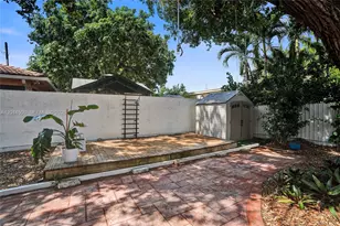 2420 SW 16th St, Miami, FL 33145 - Photo 30