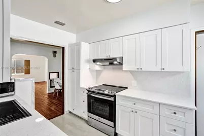 2420 SW 16th St, Miami, FL 33145 - Photo 12